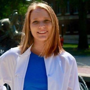 Meet your Posher, Carly